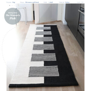 Clasped Rug 3754