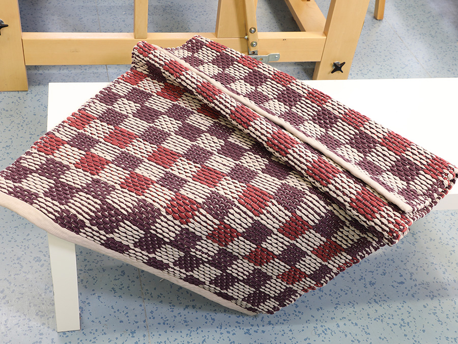 3387 Pieni ruutuässä - Image 2